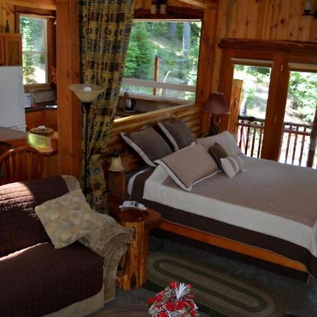 Lanzarotta Bed And Breakfast Creswell Екстериор снимка